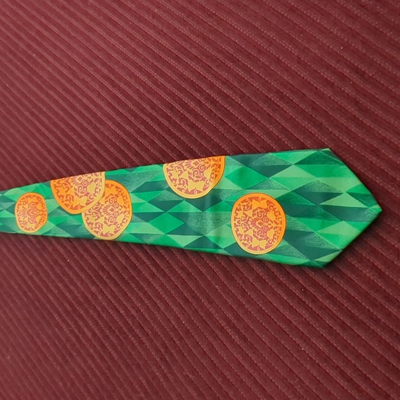 Versus Gianni Versace Silk Tie - Picture 2 of 4